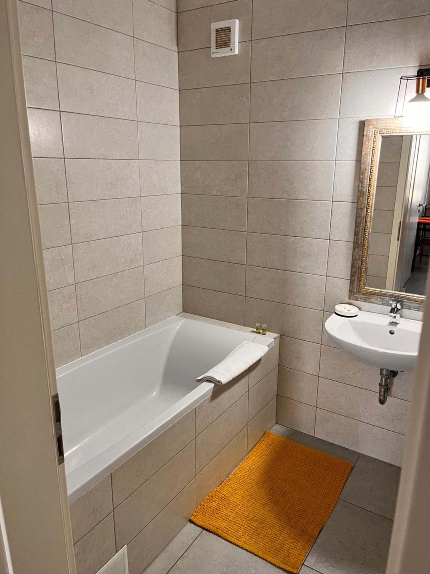 Smart Chic Brasov Apartment ภายนอก รูปภาพ